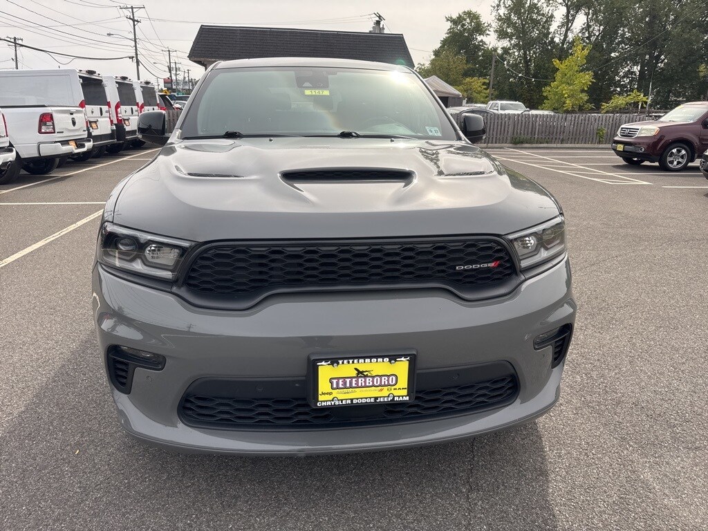 2022 Dodge Durango R/T photo 2
