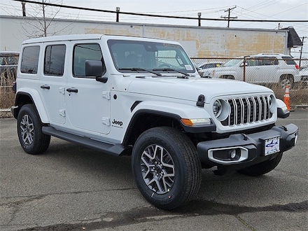 2025 Jeep Wrangler Sahara Sport Utility