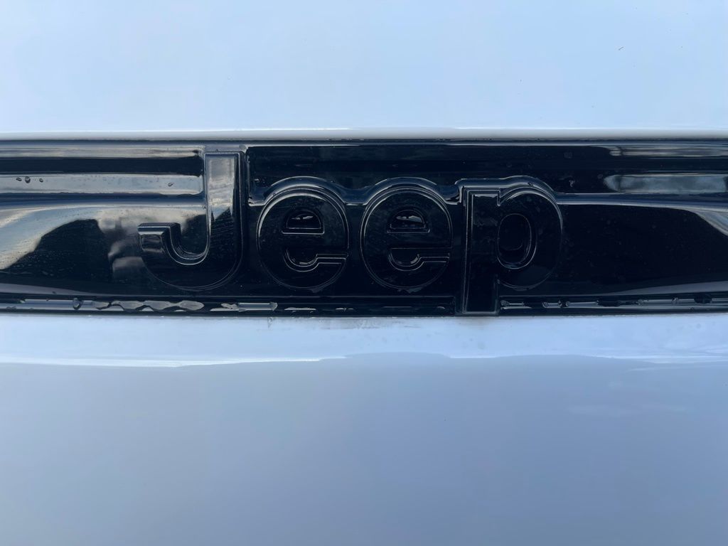 2026 Jeep Grand Cherokee Laredo - Photo 34