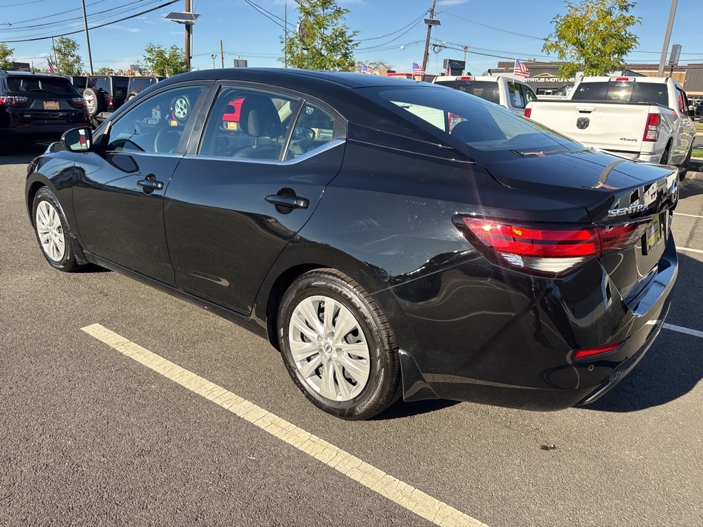 Used 2022 Nissan Sentra S Sedan
