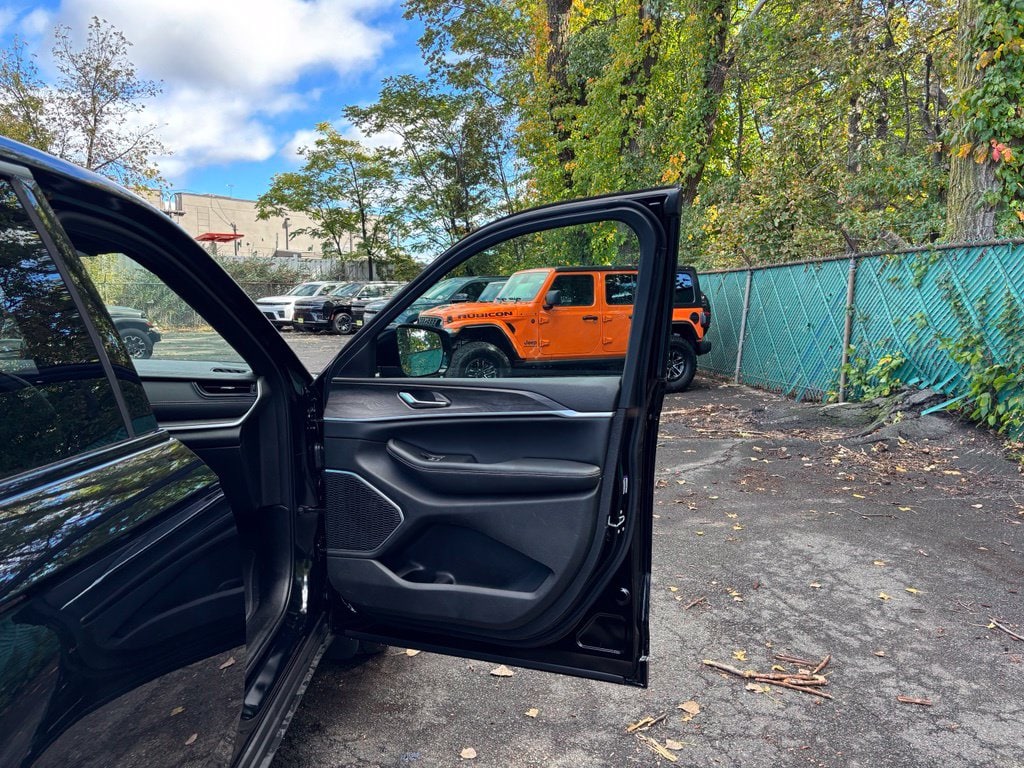 2026 Jeep Grand Cherokee Limited - Photo 21