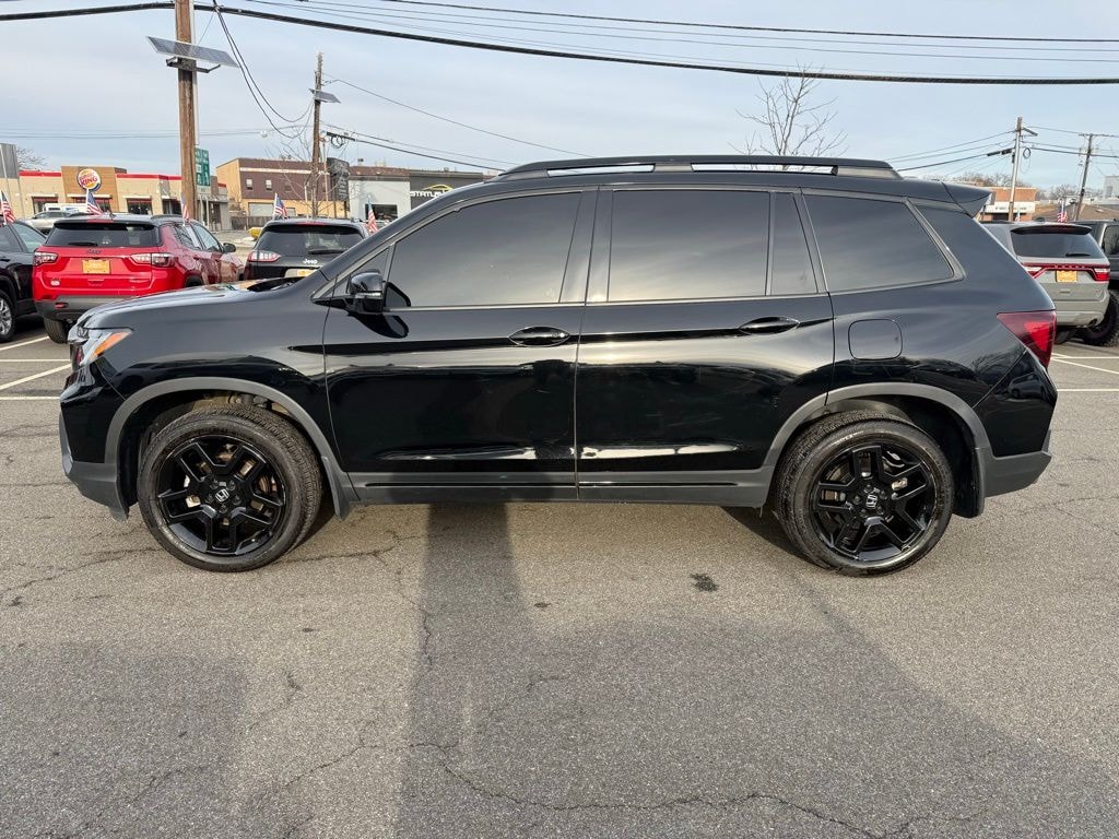 Used 2024 Honda Passport Black Edition SUV