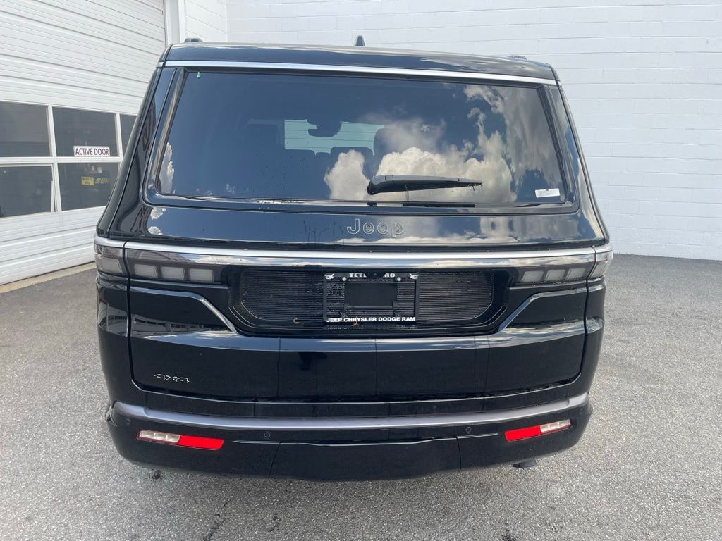 New 2026 Jeep Grand Wagoneer 4X4 Sport Utility