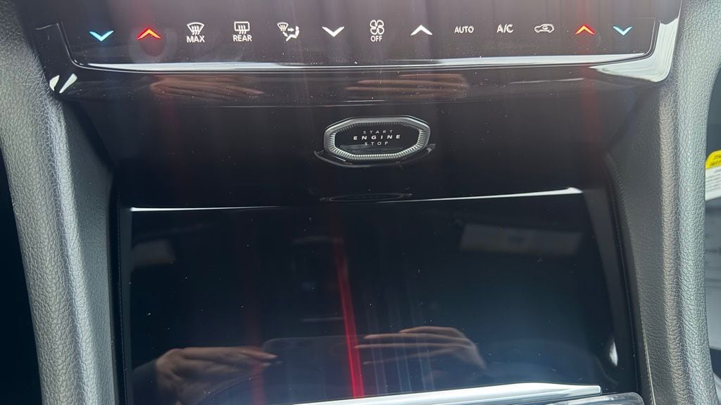 2026 Jeep Grand Cherokee Laredo - Photo 14