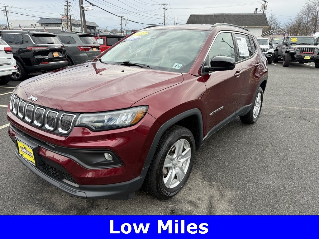 Certified 2022 Jeep Compass Latitude SUV