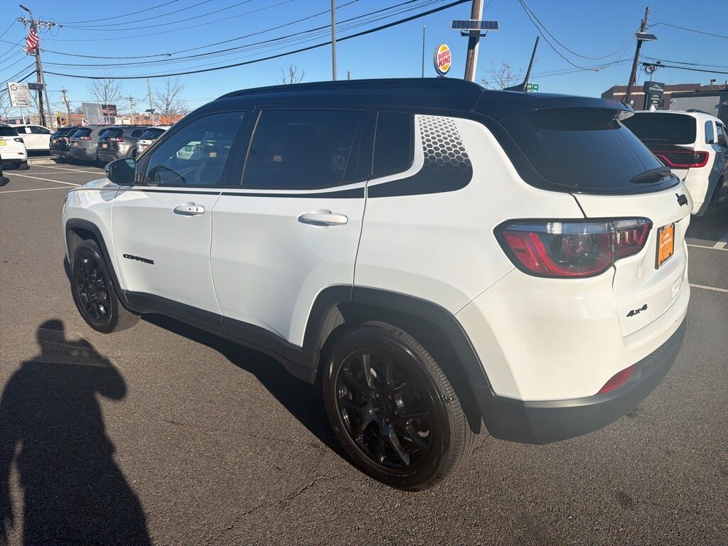 2022 Jeep Compass North Edition Latitude photo 4