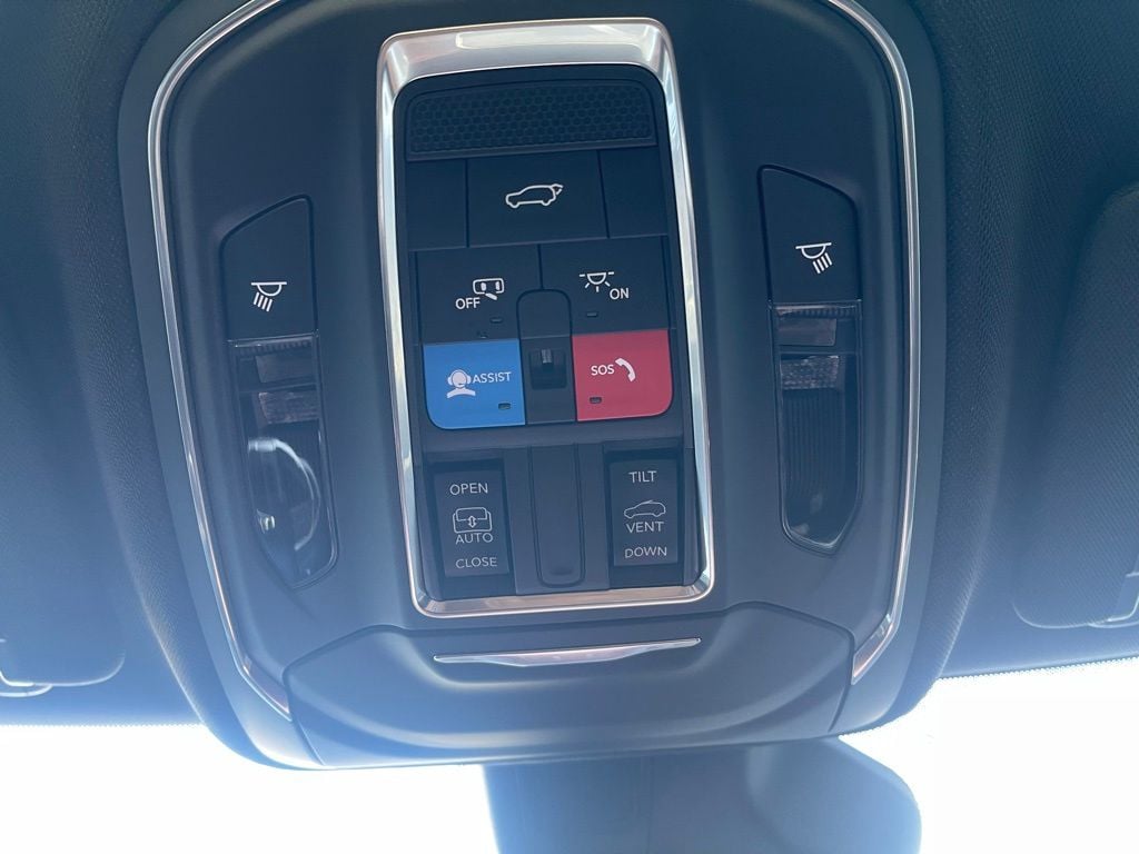 2026 Jeep Grand Cherokee Laredo - Photo 28