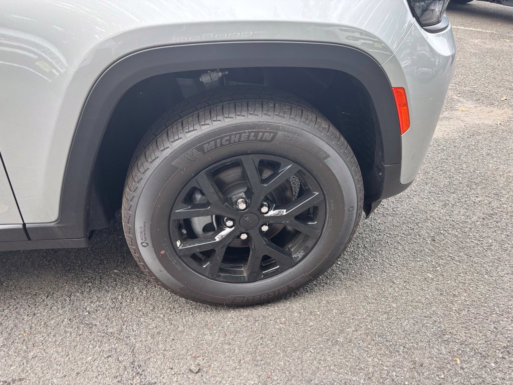 2026 Jeep Grand Cherokee Laredo - Photo 42