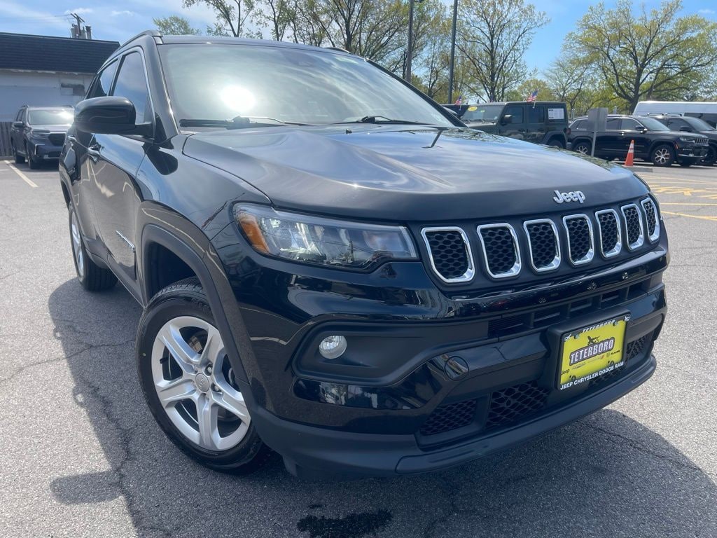 Certified 2023 Jeep Compass Latitude SUV