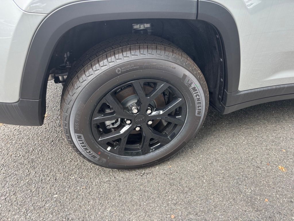 2026 Jeep Grand Cherokee Laredo - Photo 41