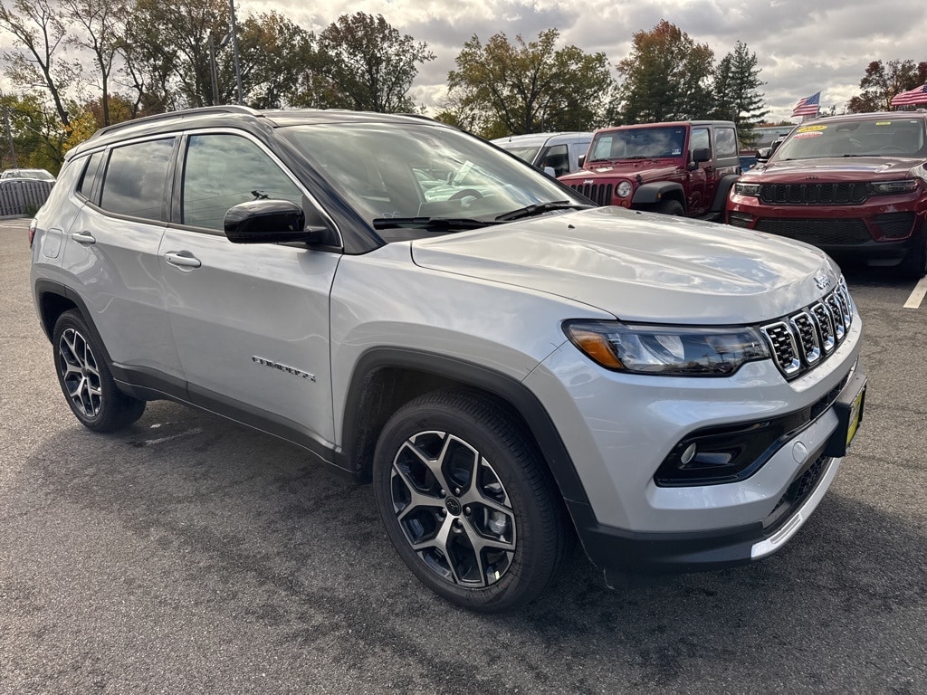 2026 Jeep Compass Limited's photo