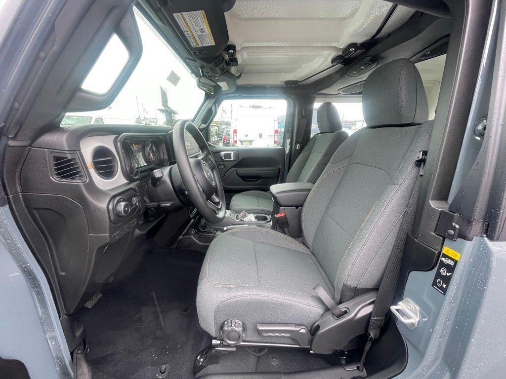 2026 Jeep Wrangler 2-Door Sport - Photo 6