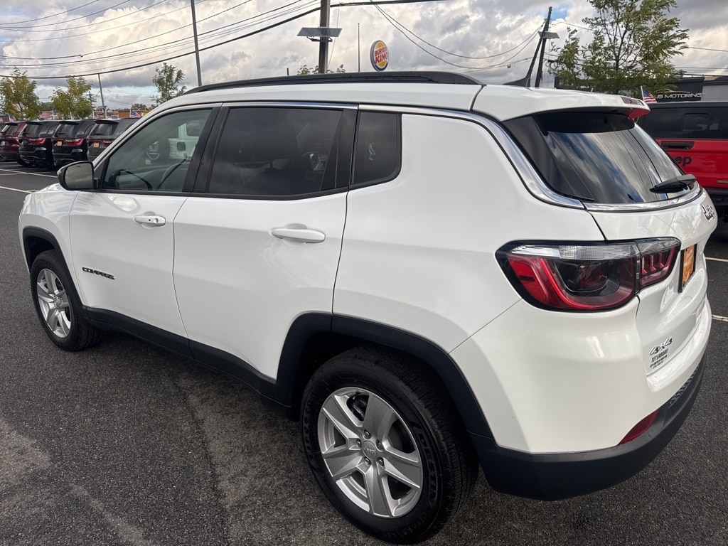 Used 2022 Jeep Compass Latitude SUV