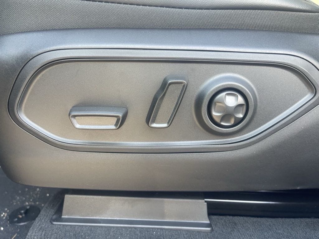 2026 Jeep Grand Cherokee Laredo - Photo 31