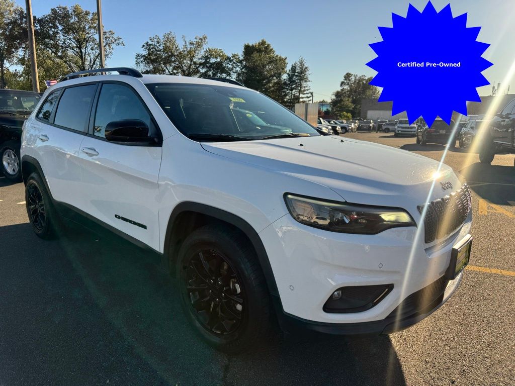 2023 Jeep Cherokee Altitude Lux