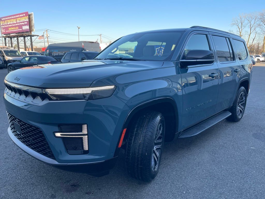 2026 Jeep Grand Wagoneer Base