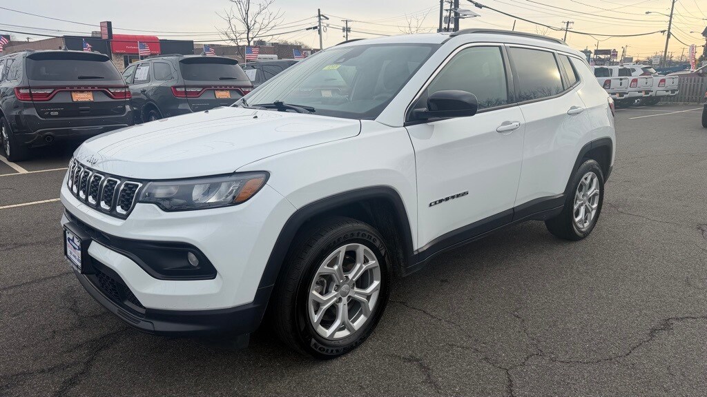 Certified 2024 Jeep Compass Latitude SUV