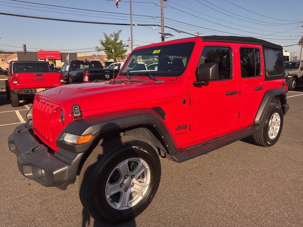 2022 Jeep Wrangler Unlimited Sport S photo 3