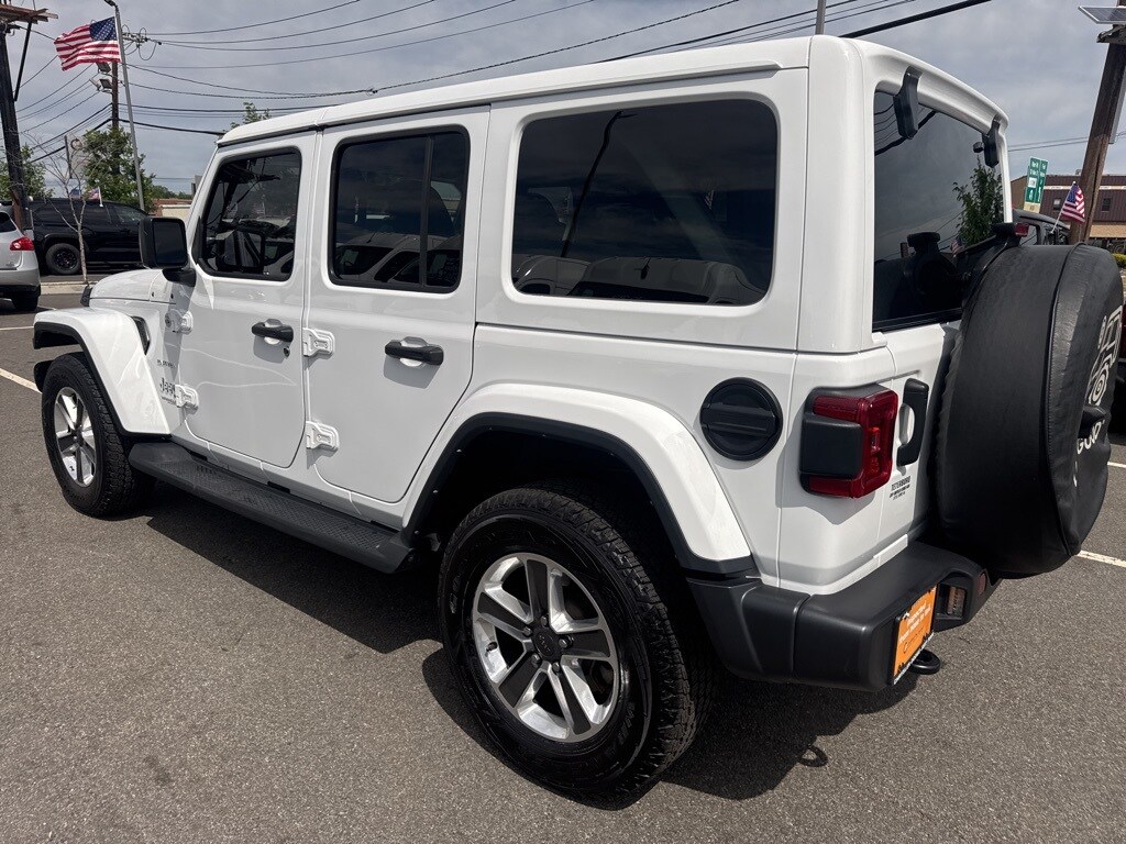 2022 Jeep Wrangler Unlimited Sahara Sport photo 4