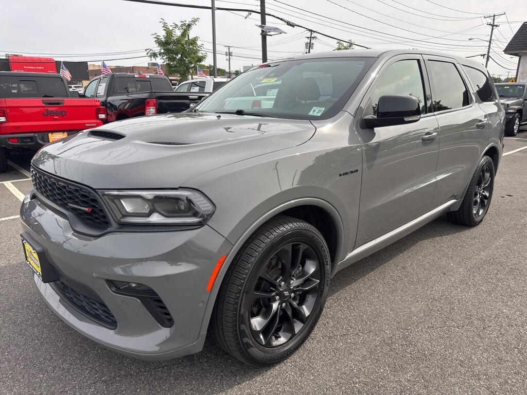 2022 Dodge Durango R/T photo 3
