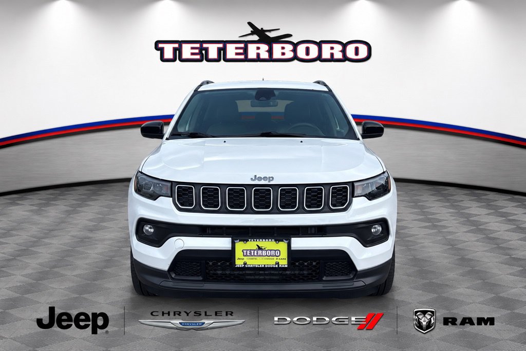 Used 2024 Jeep Compass Latitude with VIN 3C4NJDBN8RT117716 for sale in Little Ferry, NJ