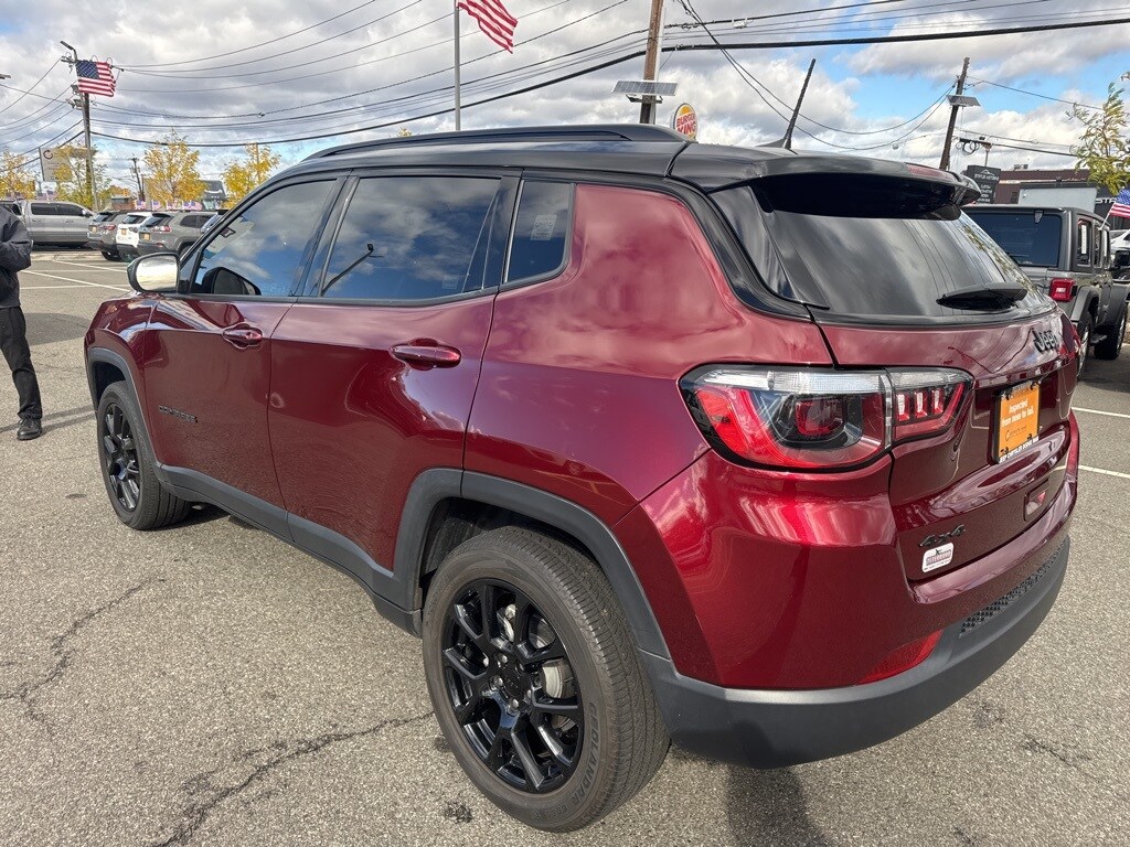 Used 2022 Jeep Compass Latitude SUV