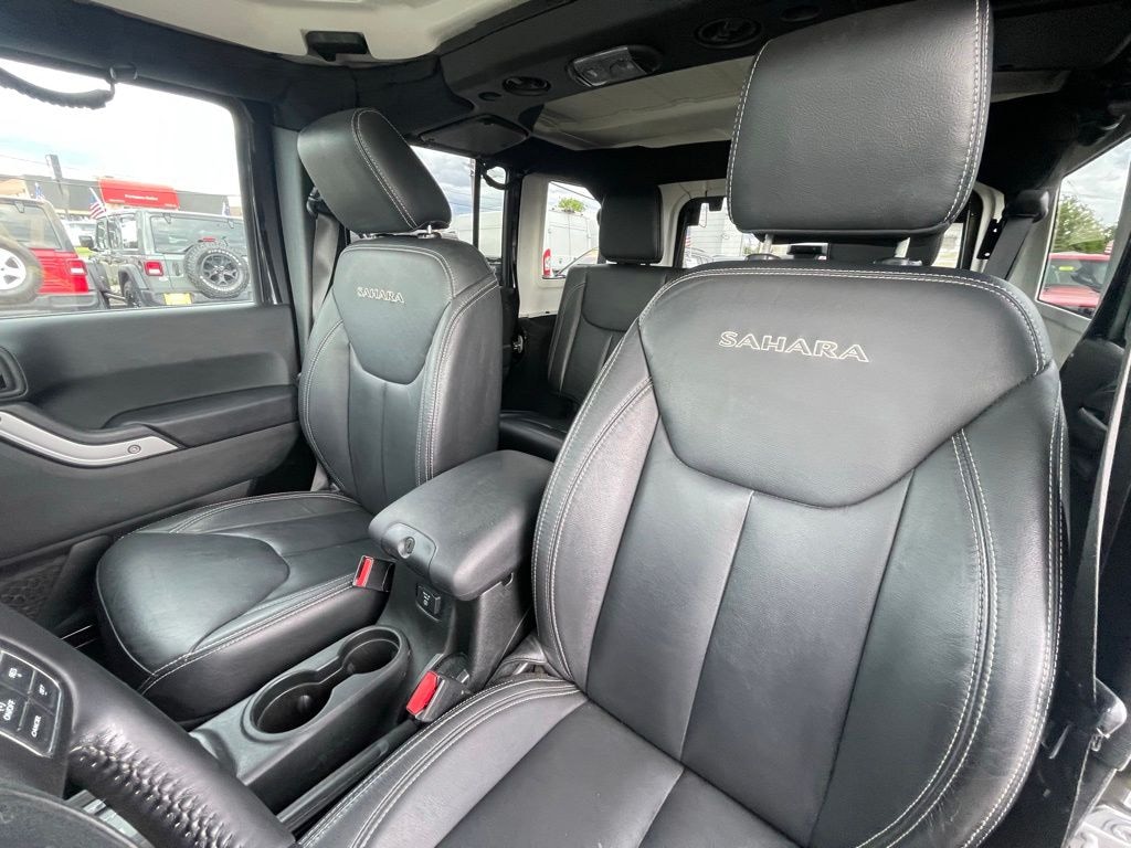 Certified 2018 Jeep Wrangler JK Unlimited Sahara 4x4 SUV