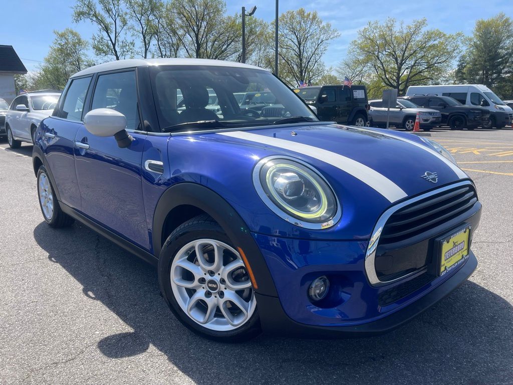 2021 MINI Hardtop's photo