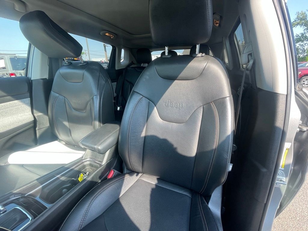 Certified 2022 Jeep Compass Latitude Lux SUV