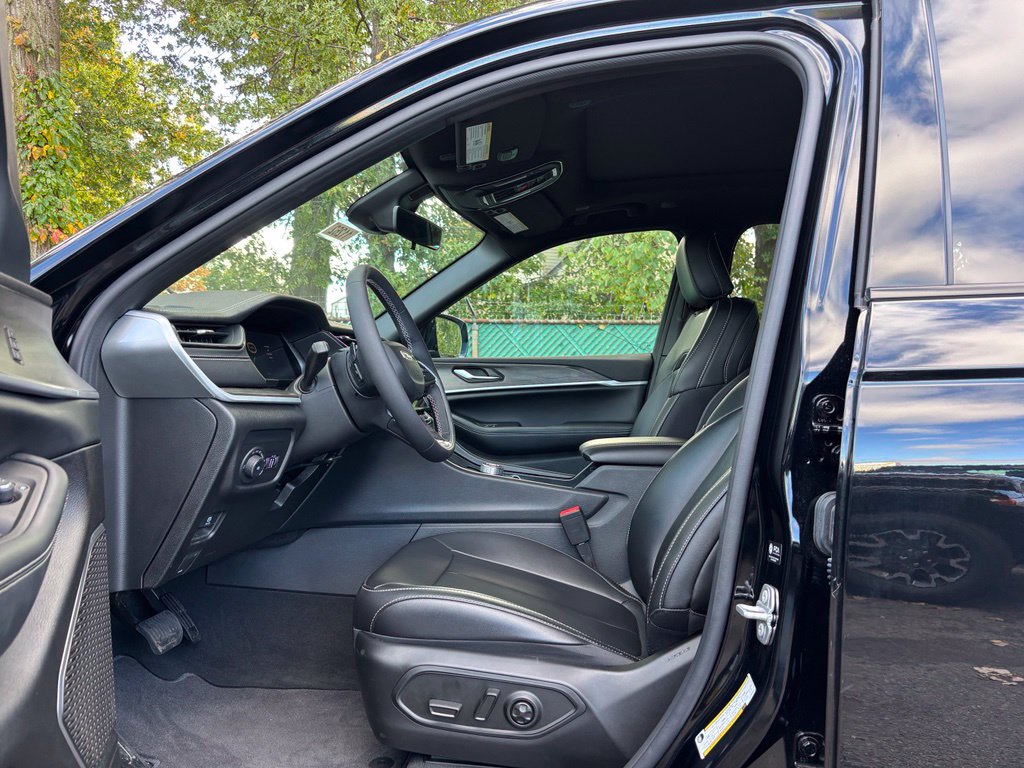 2026 Jeep Grand Cherokee Limited - Photo 14