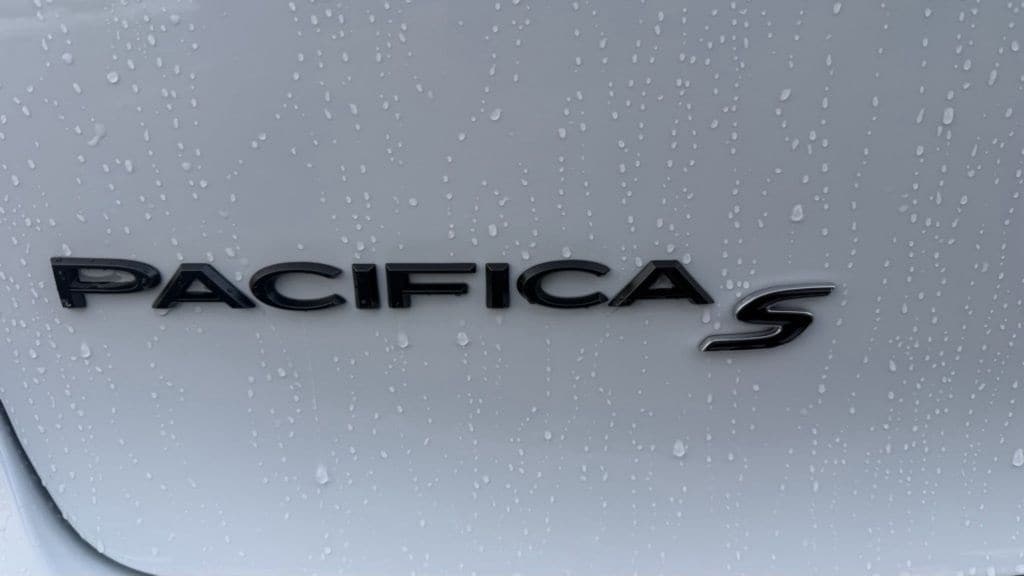 2026 Chrysler Pacifica Select - Photo 23