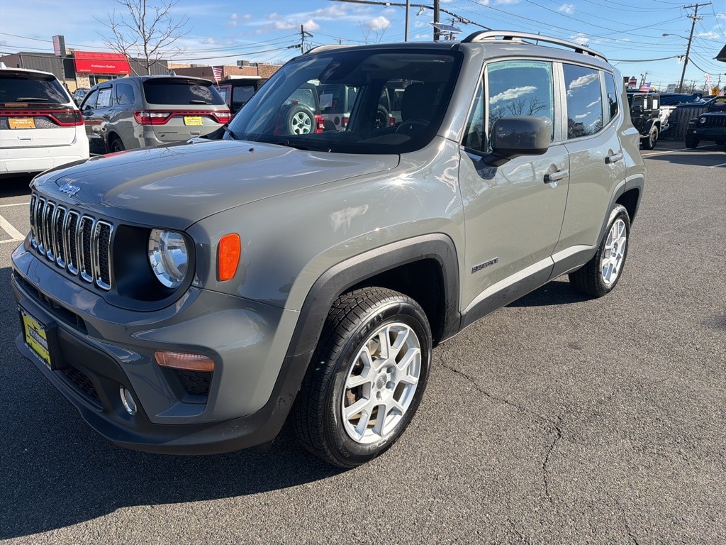 Used 2021 Jeep Renegade Latitude SUV