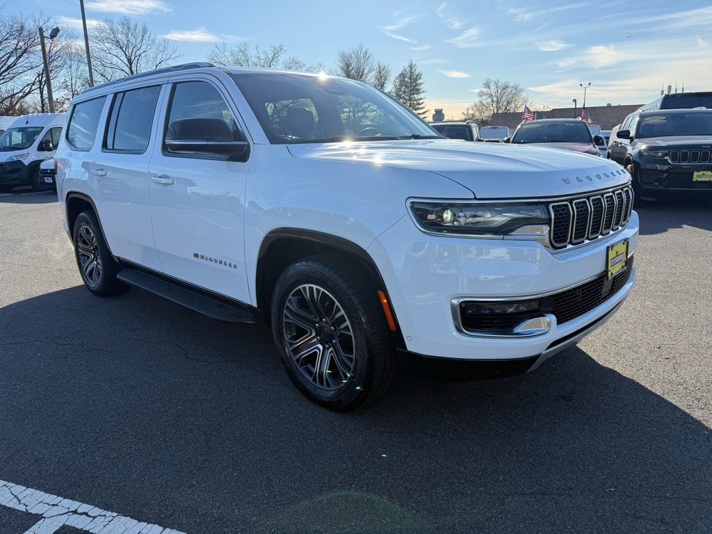 2024 Jeep Wagoneer Series II's photo