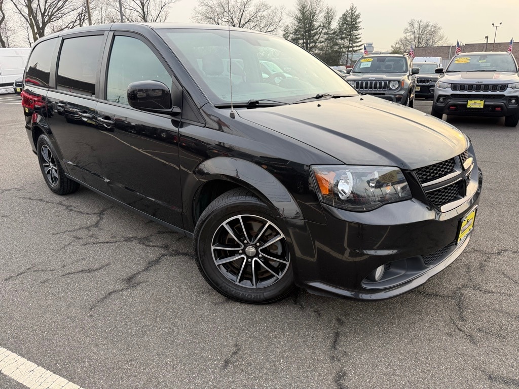 2019 Dodge Grand Caravan GT's photo