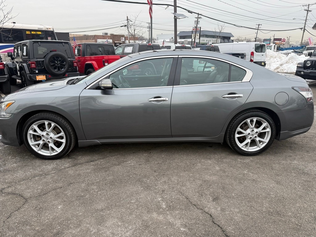 Used 2014 Nissan Maxima 3.5 SV Sedan