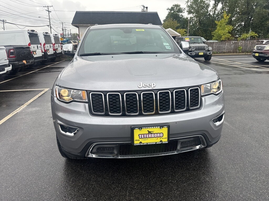 2021 Jeep Grand Cherokee Limited photo 2
