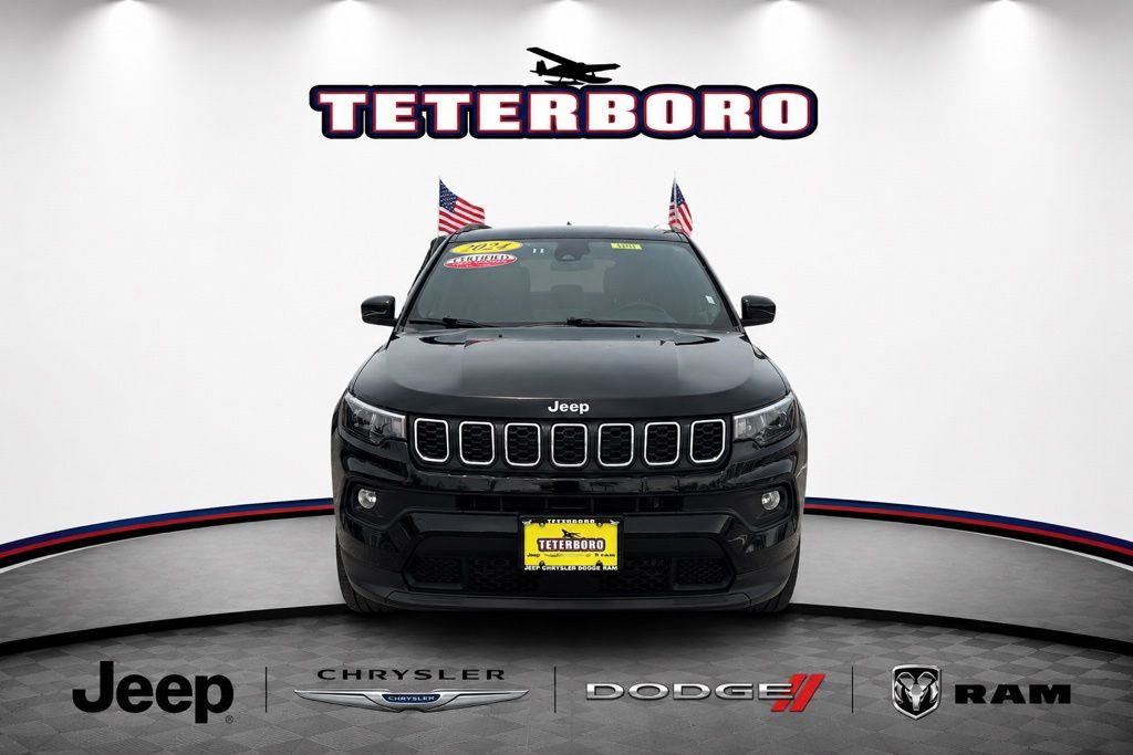 Certified 2024 Jeep Compass Latitude with VIN 3C4NJDBN4RT100685 for sale in Little Ferry, NJ