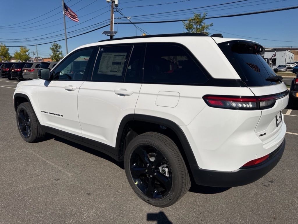 New 2025 Jeep Grand Cherokee Limited Sport Utility