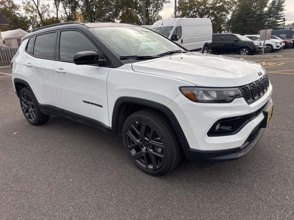 2026 Jeep Compass Limited Altitude's photo