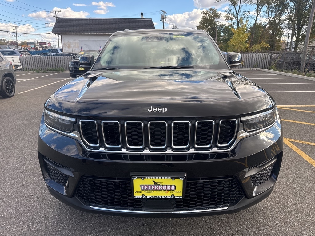 Certified 2023 Jeep Grand Cherokee Laredo SUV