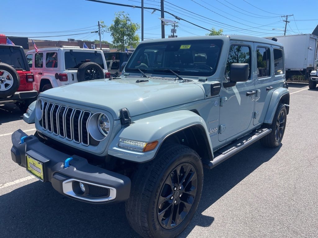 Used 2024 Jeep