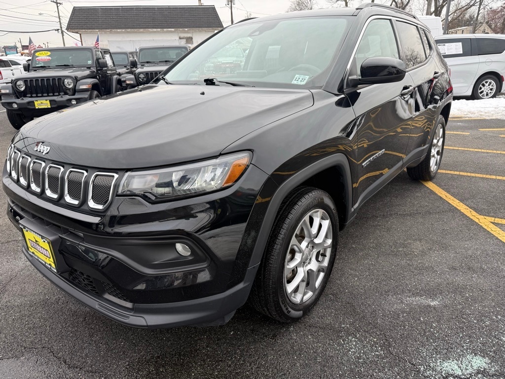 Certified 2022 Jeep Compass Latitude Lux SUV