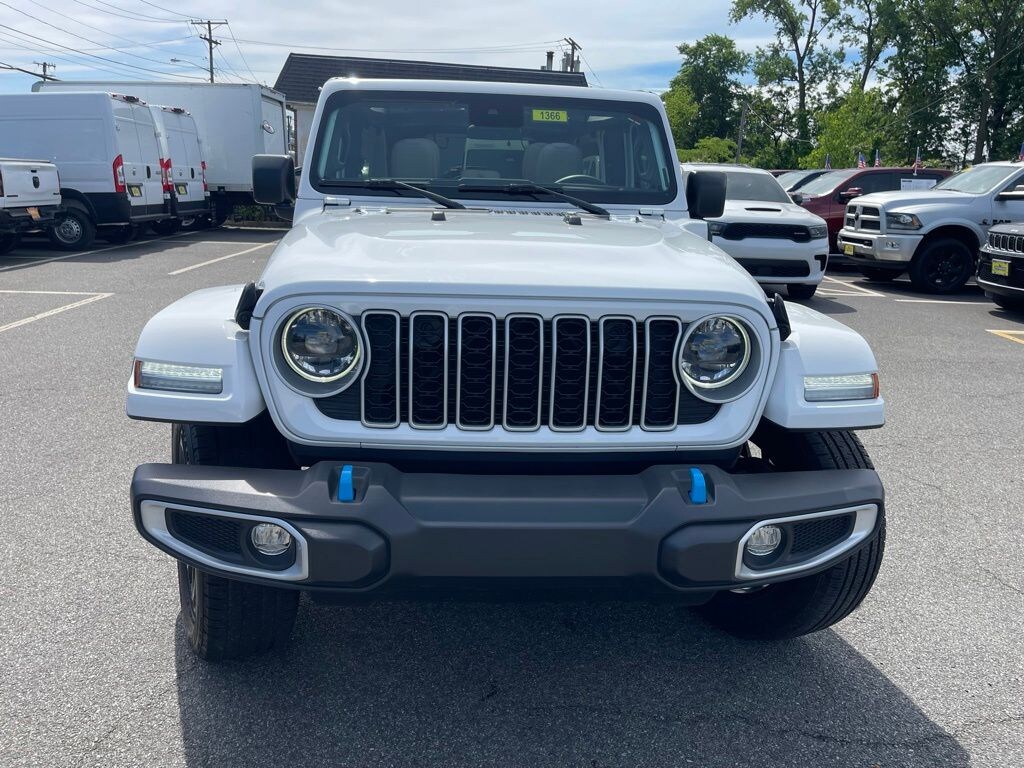 Used 2024 Jeep Wrangler 4xe Sahara SUV