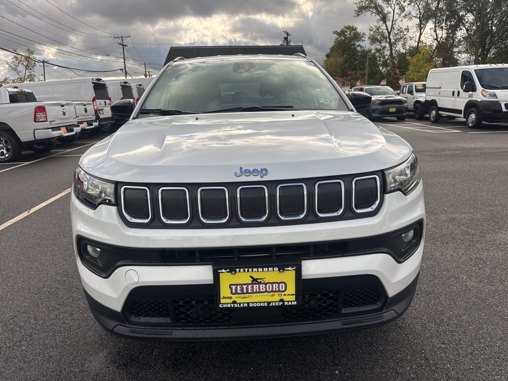 Used 2022 Jeep Compass Latitude SUV