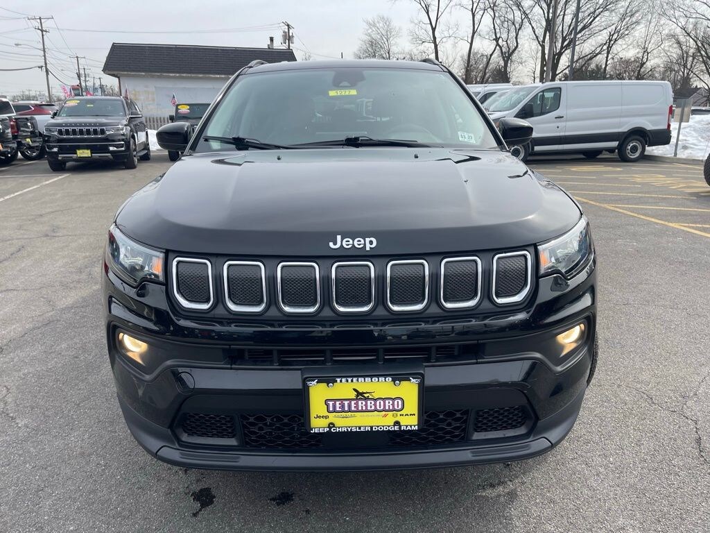 Certified 2022 Jeep Compass Latitude SUV