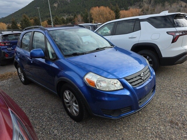 2013 Suzuki SX4 photo 2