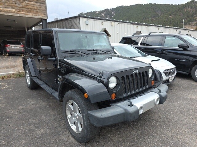 2008 Jeep Wrangler Unlimited Sahara photo 2