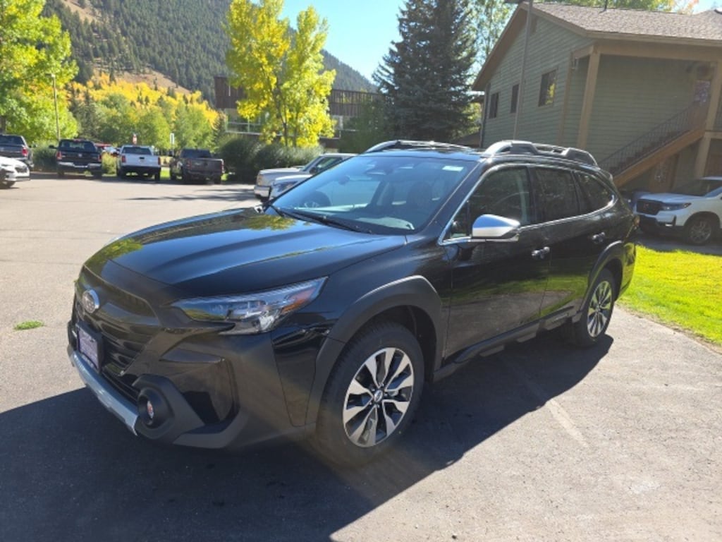 New 2025 Subaru Outback Touring SUV