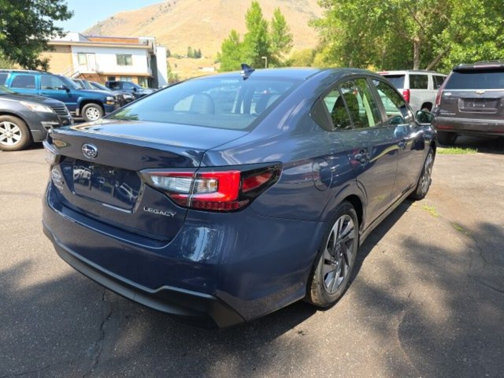 New 2025 Subaru Legacy Limited Sedan