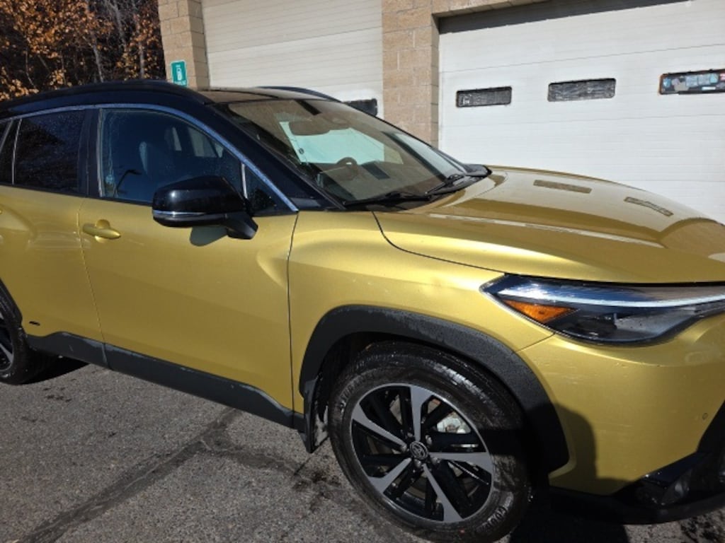 Used 2023 Toyota Corolla Cross  SUV